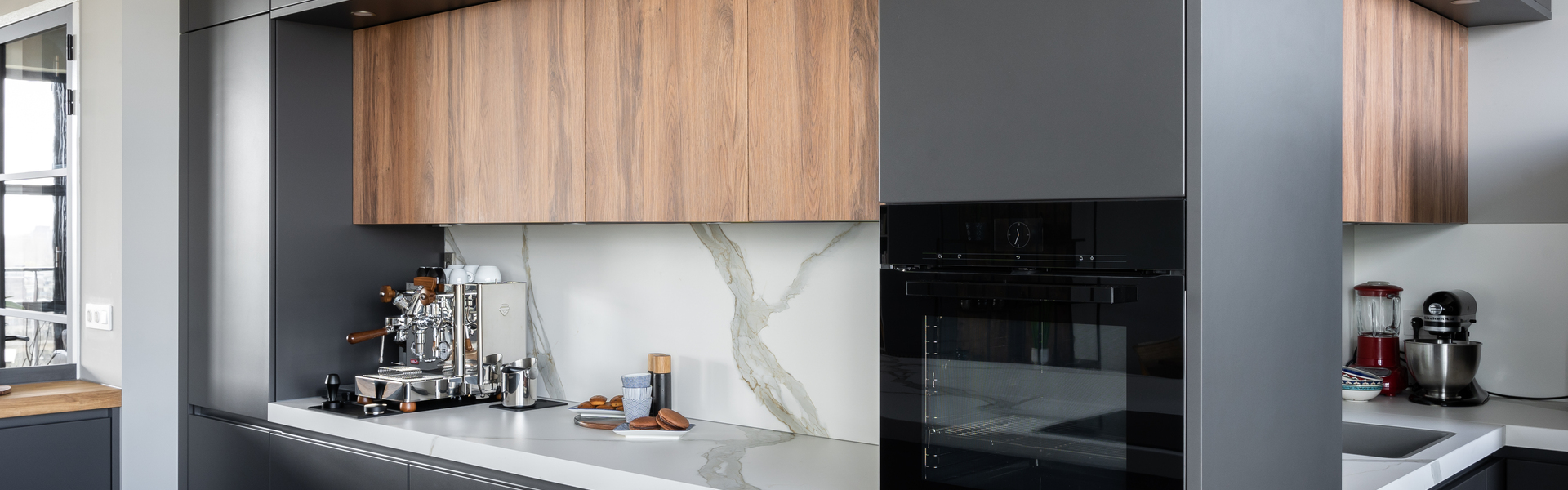 2-in-1: urban keuken en bijkeuken