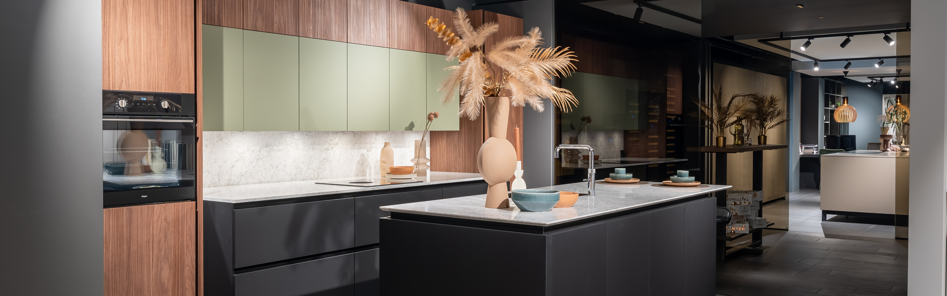 stijlvolle keller keuken in onze intermat showroom
