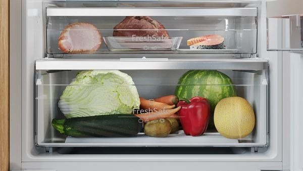 NEFF XL and XXL refrigerators