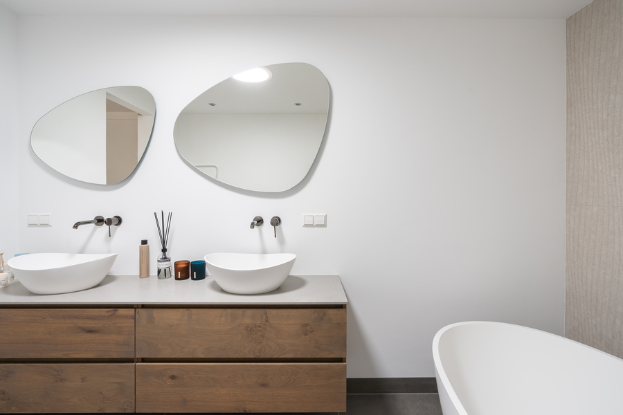 badkamer met vrijstaand bad