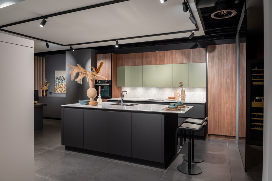stijlvolle keller keuken in onze intermat showroom