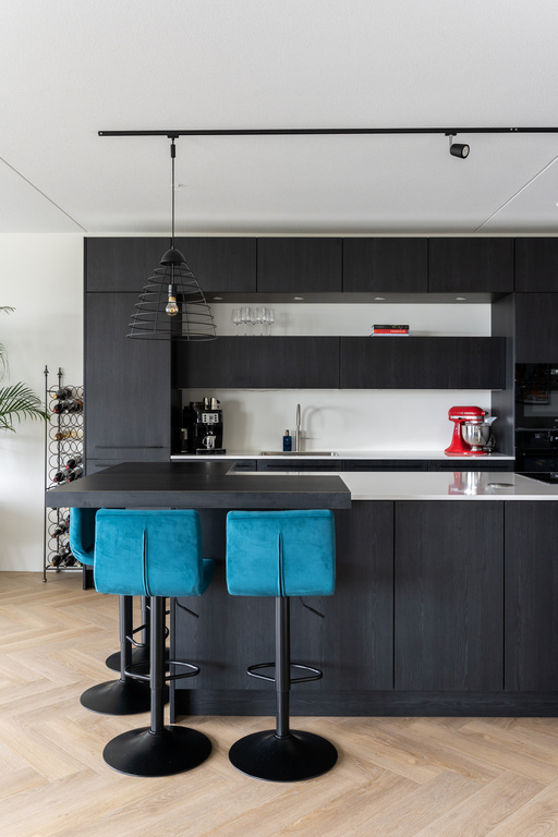stoere keuken met speelse elementen